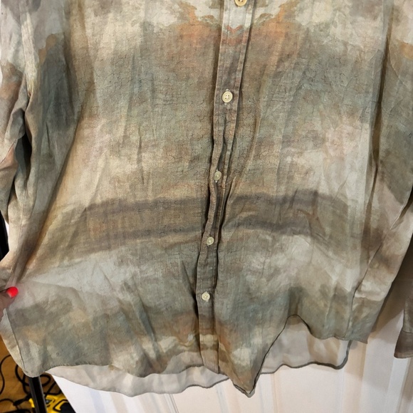 pattern button up shirt  looking for best offer - Picture 2 of 5